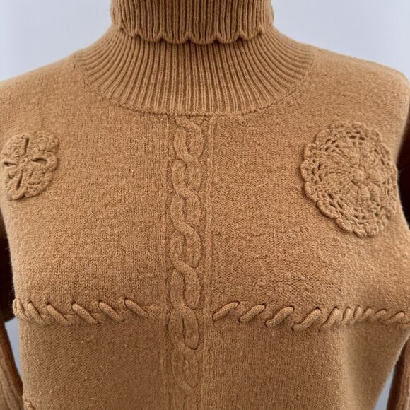 VTG Lambs Wool Turtleneck Sweater M 40 Pullover Cable Knit Crochet Rosette Brown - Picture 1 of 8
